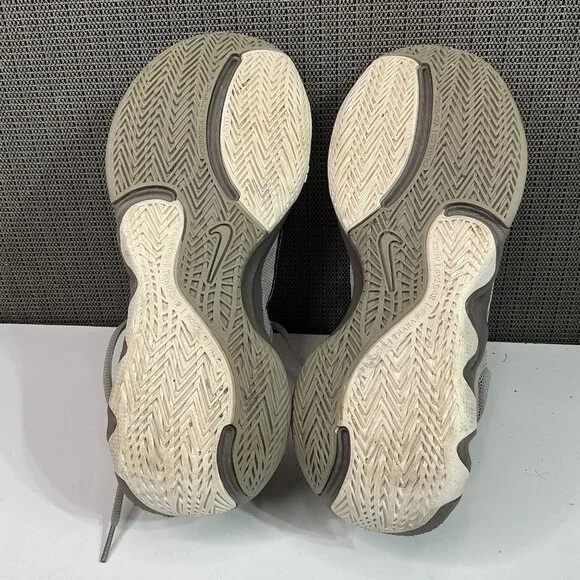 Nike Giannis Immortality 2 Mens Basketball Shoes Sz 8.5 Gray/Coral Lace-Up - Picture 7 of 7